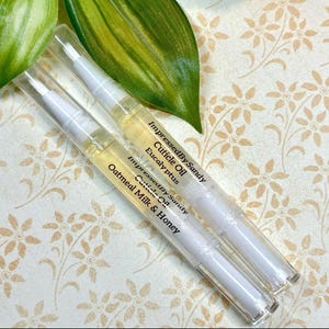 2 pack Hydrating cuticle oil pens, nail oil, scented oil, all natural