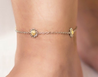 Daisy Anklet by Philip Jones