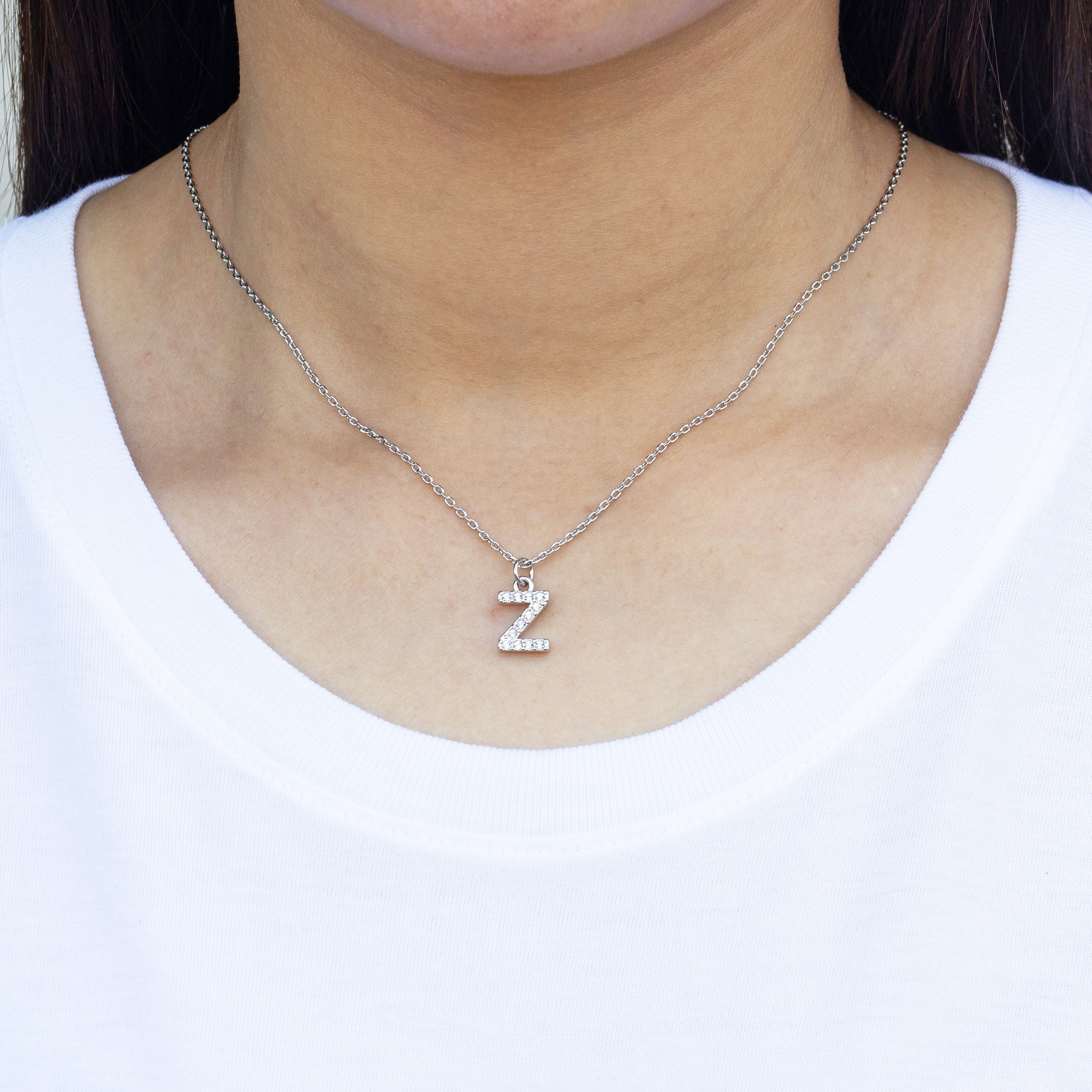 Philip Jones Collar con Inicial Letra C Chapado en Oro Rosa