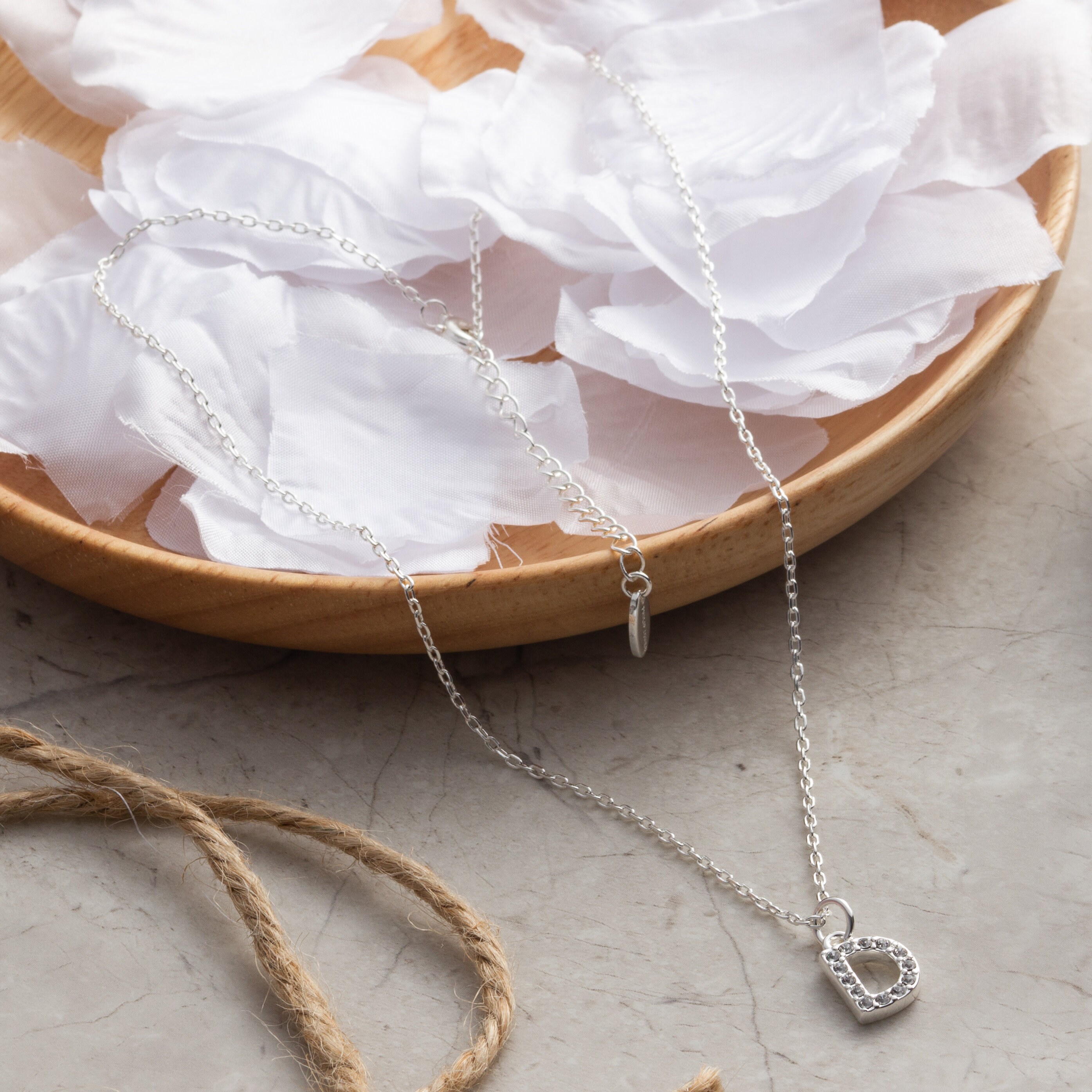 Collana Lettera D Pavé | Rosefield Official