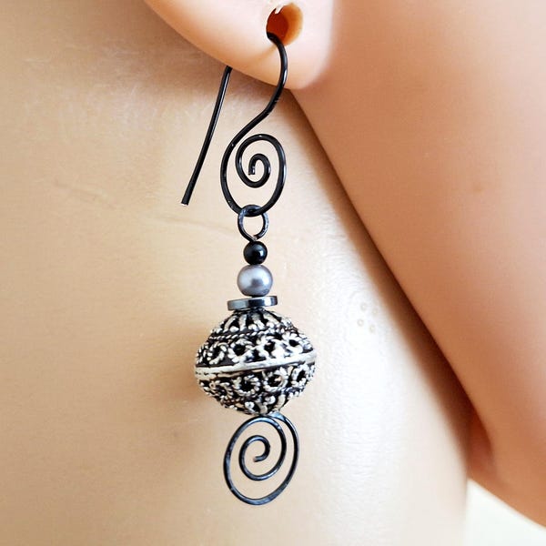 Antiqued Silver Far East Lantern Earrings: Black Gray Silver #4257