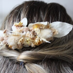 Peigne cheveux fleur séchée et stabilisée rose pastel et doré mariage bohème,champêtre, Peigne coiffure pour mariée fleur naturelle durable image 4