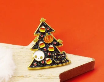 Halloween black cat hard enamel pin, Christmas pine tree brooch, kawaii halloween pin, cute enamel pin for backpack, lapel pin Halloween