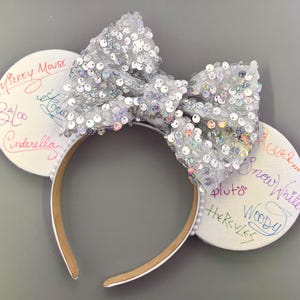 Autograph Blank White Minnie Mouse Ears - Custom Bow