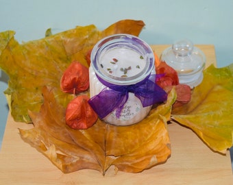 Scented candle