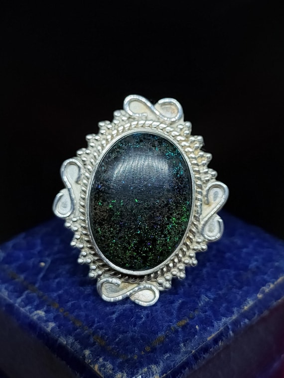 Stunning Modern Decorative Statement Scrolling De… - image 1