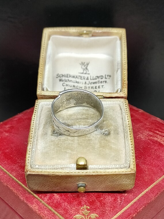 Beautiful Stackable Vintage Skillfully Hand Craft… - image 7