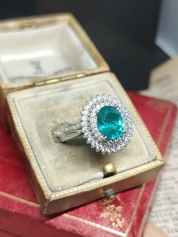 Stunning Modern Statement Design Sparkling Simula… - image 5