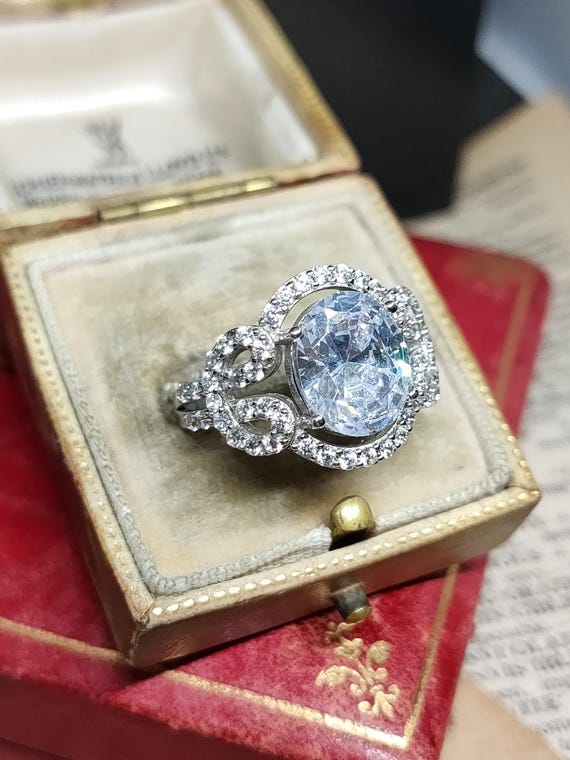 Amazing Modern Skillfully Crafted Statement Desig… - image 5