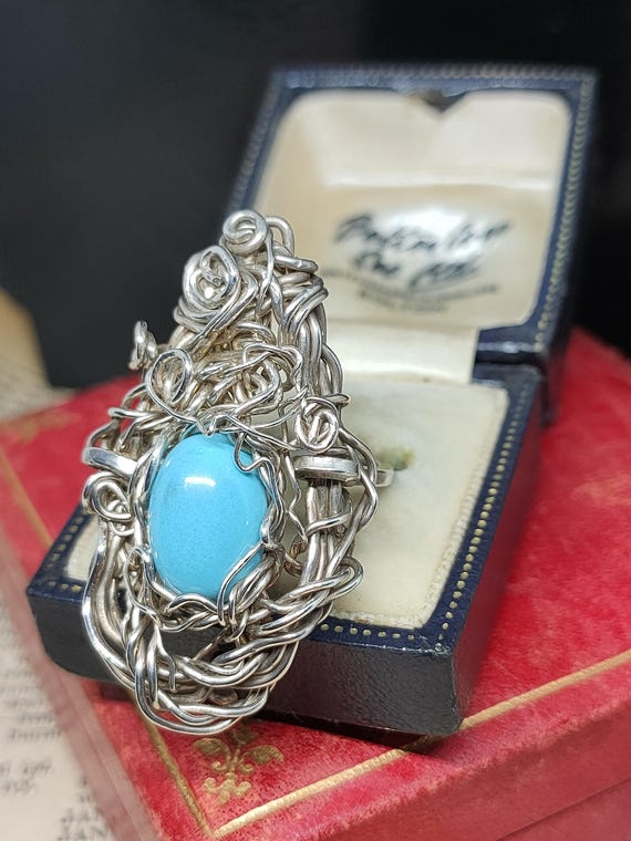 Striking Statement Unique Skillfully Hand Crafted… - image 4