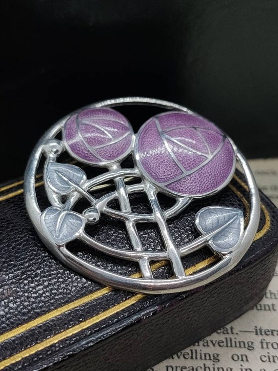 Alexander Castle Ciondolo Charles Rennie Mackintosh In Argento Sterling 925 – Con Catena 45,7 Cm – Regalo In Scatola