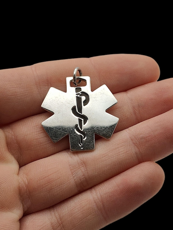 Beautiful Modern Skillfully Crafted Decorative St… - image 5