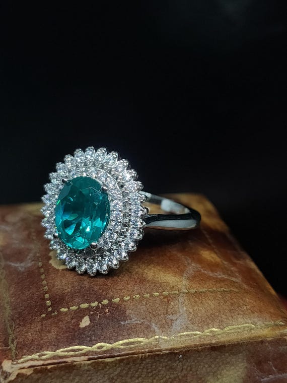 Stunning Modern Statement Design Sparkling Simula… - image 2