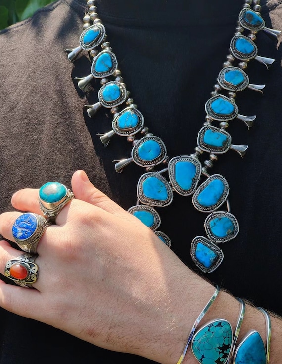 Unique Vintage Native American Navajo Kingman Turquoise Sterling Silver Necklace Old Unique Vintage Native American Navajo Kingman Turquoise Sterling Silver Necklace Old