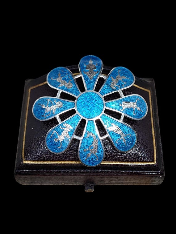 Beautiful Statement Vintage Midcentury Circa 1950s  display picture 3