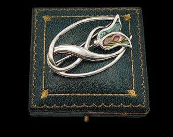 Beautiful Vintage Circa 1980s Skillfully Crafted Statement Design Decorative Floral Natural Abalone Paua Shell Sterling Silver Brooch - 43mm