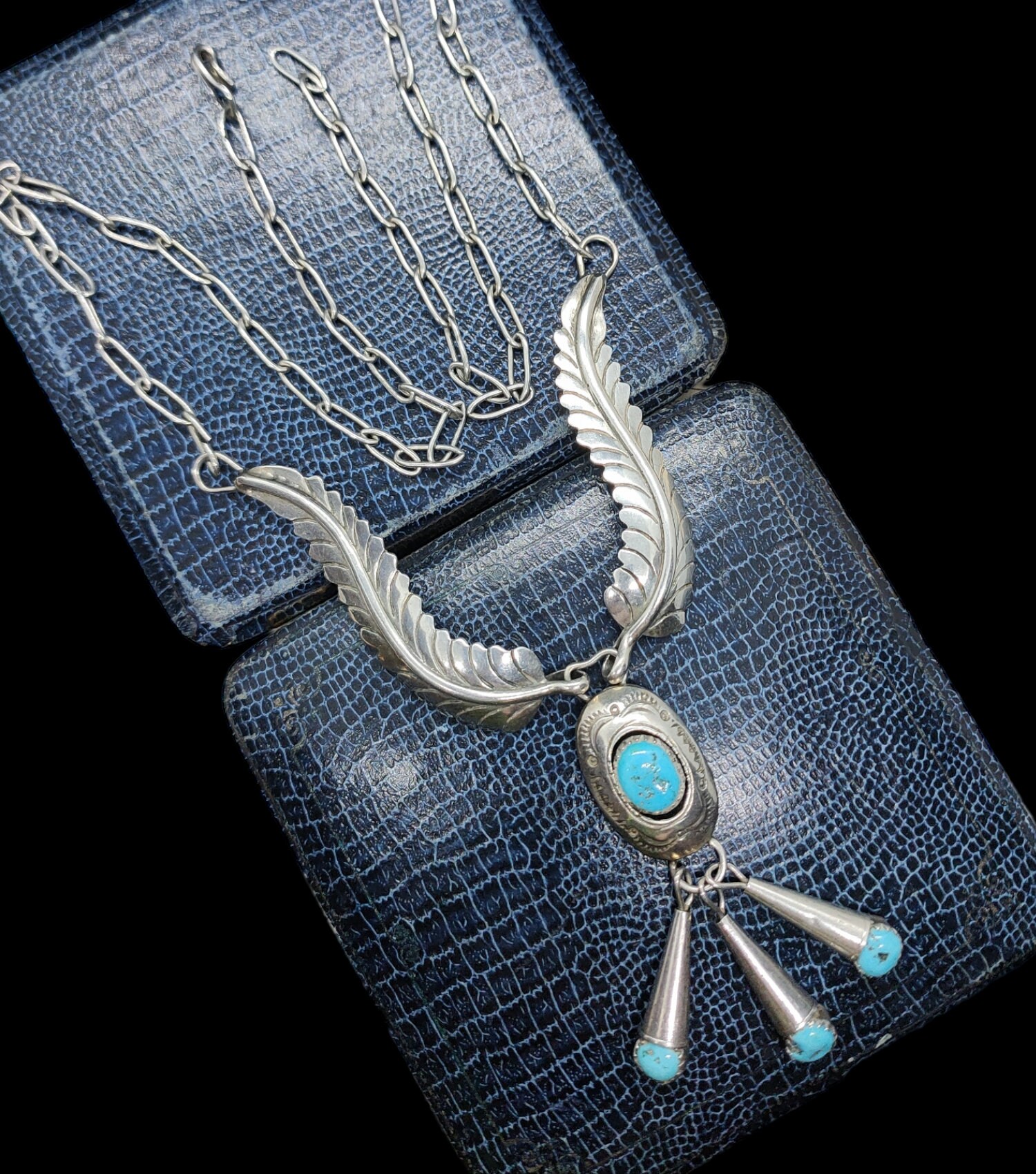 Bell Of The Ball! Native American Navajo Sugilite Sterling Silver Necklace Bell Of The Ball! Native American Navajo Sugilite Sterling Silver Necklace
