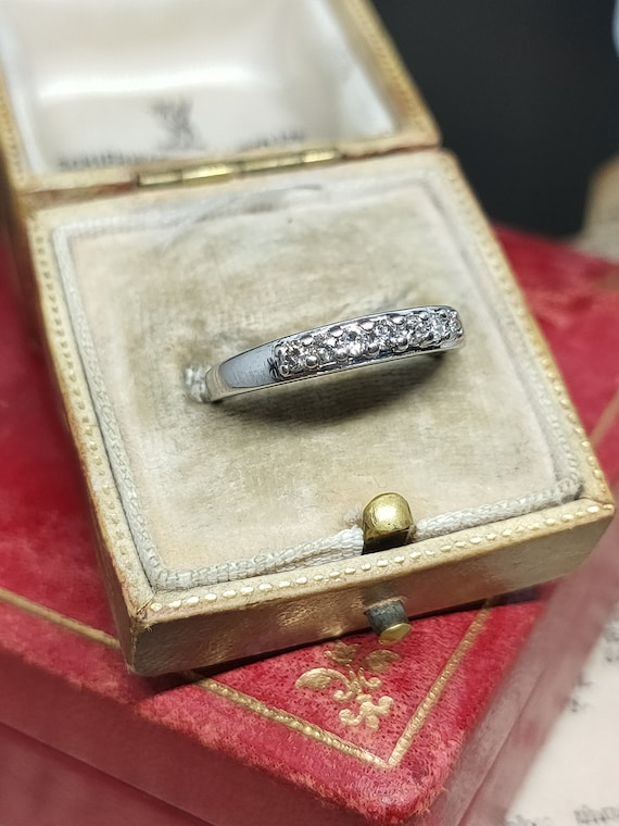 Beautiful Modern Decorative Stackable Seven Stone… - image 5