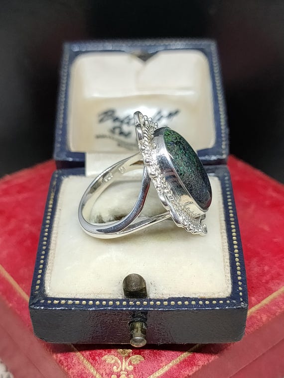 Stunning Modern Decorative Statement Scrolling De… - image 7