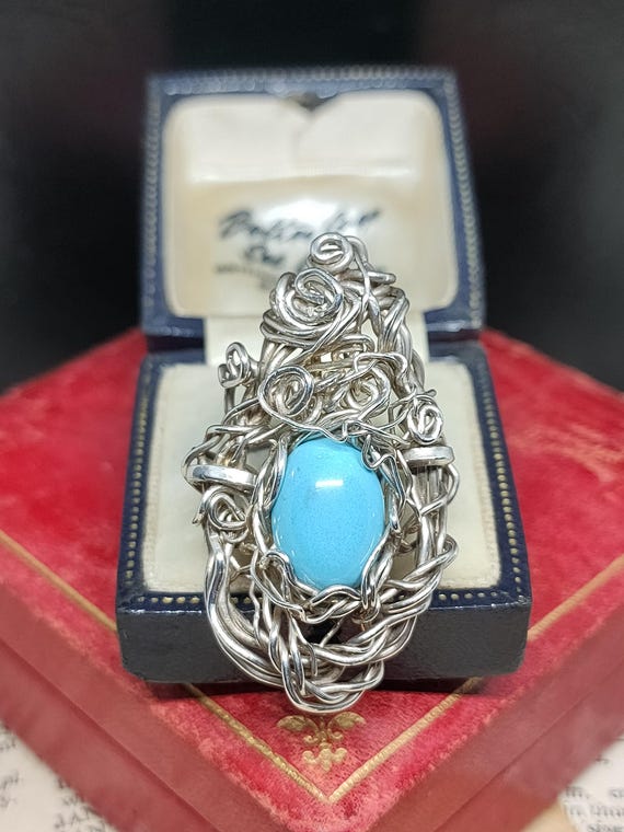 Striking Statement Unique Skillfully Hand Crafted… - image 2