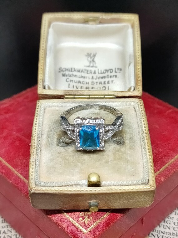 Hermoso anillo de plata esterlina con circonitas aguamarinas Swarovski brillantes y diseno floral inspirado en la decoracion moderna talla N Etsy Espana