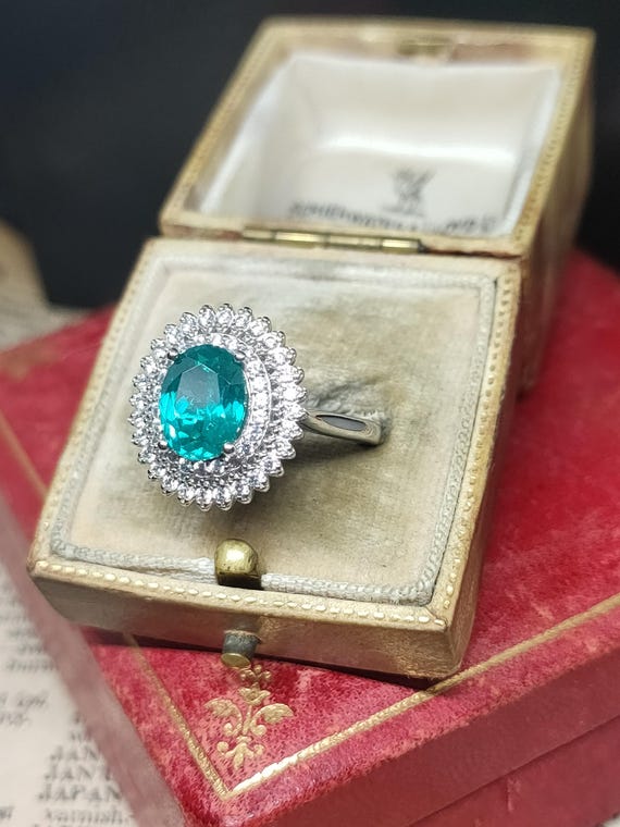 Stunning Modern Statement Design Sparkling Simula… - image 4