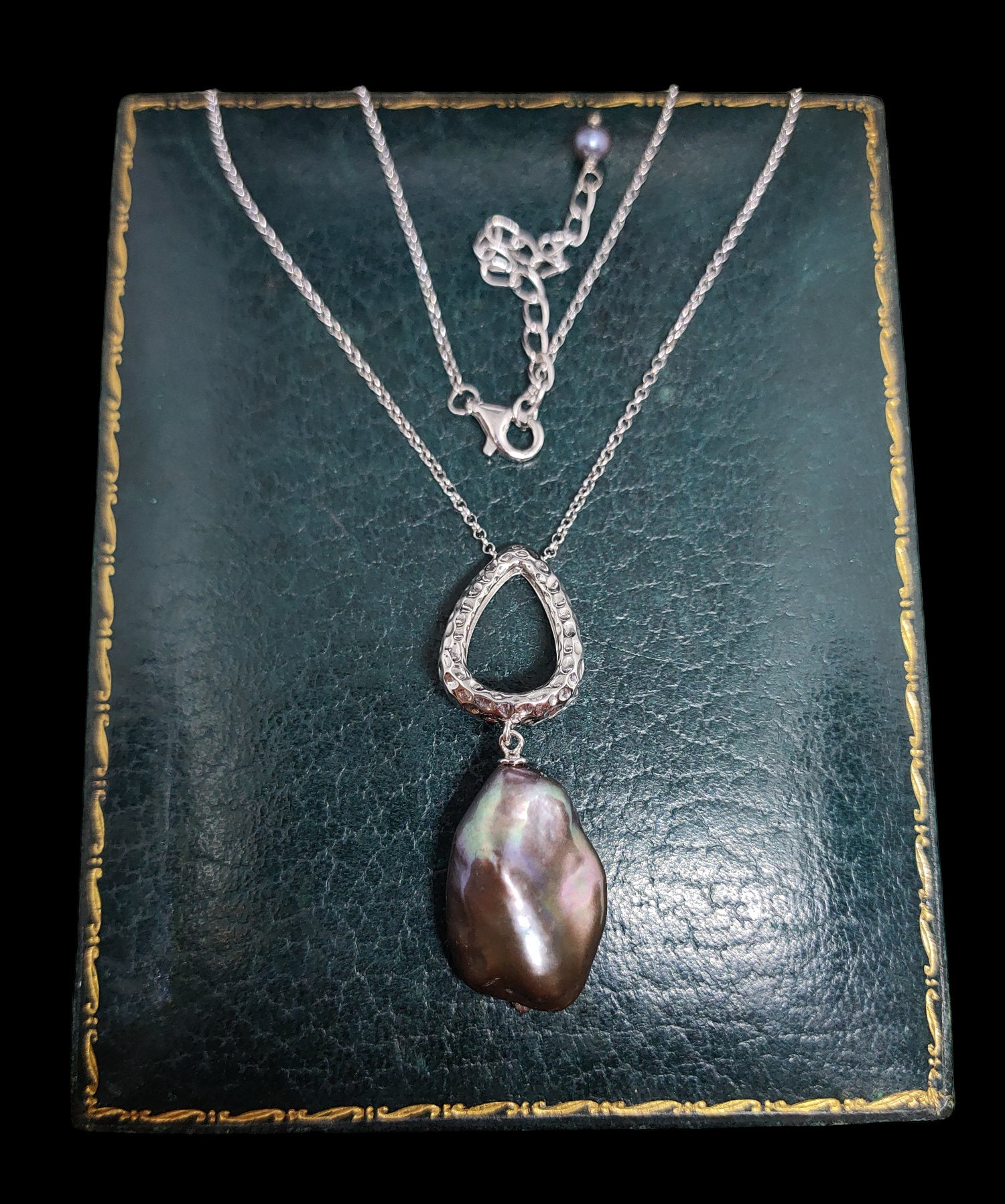 Collier En Argent Sterling Brillant Avec Incrustation Noire - Occasion En Très Bel état