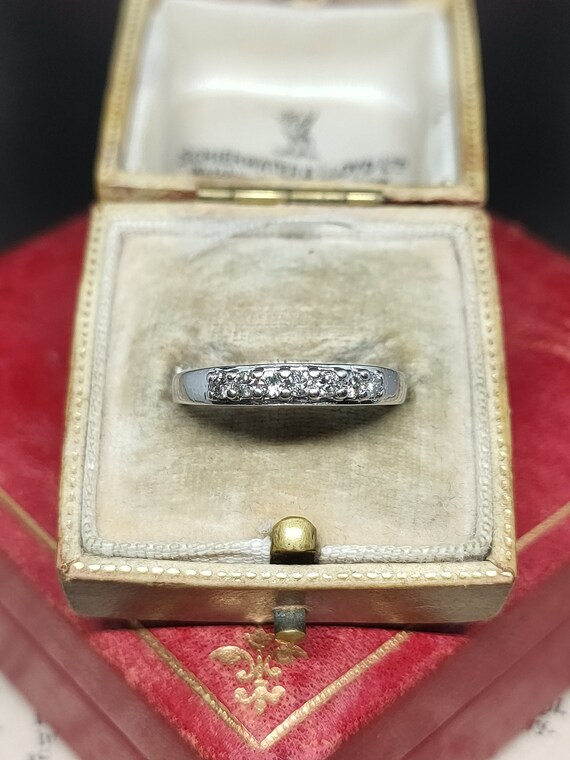 Beautiful Modern Decorative Stackable Seven Stone… - image 3