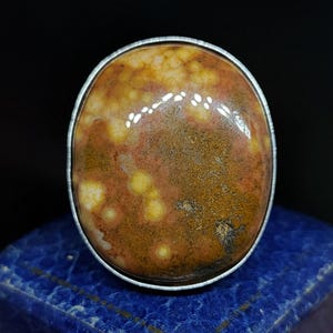 Amazing Vintage Circa 1980s Skillfully Hand Crafted Statement Design Bezel Set Natural Brown Golden Agate Gemstone Sterling Silver Ring