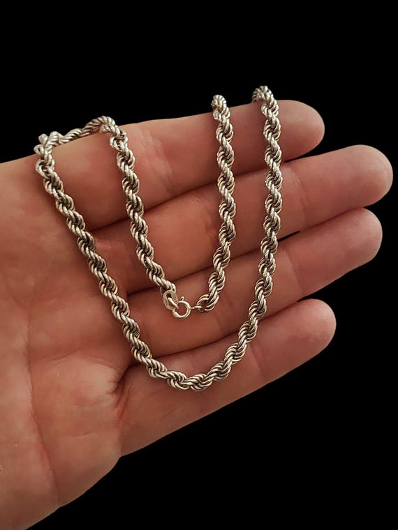 Beautiful Vintage Skillfully Italian Crafted Decorative Twisting