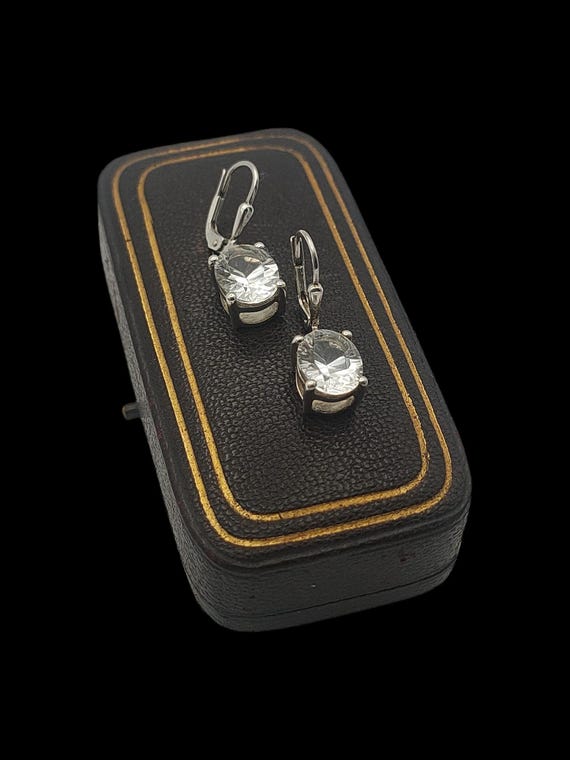 Beautiful Modern Statement Oval Cut Sparkling Cub… - image 3