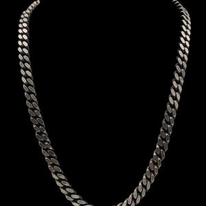 Beautiful Vintage Skillfully Italian Crafted Heavy Weight Lobster Closure Heavy Weight 46 Gram Sterling Silver Curb Chain Necklace - 20&quot;