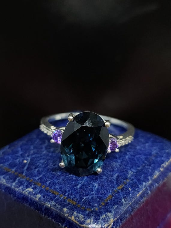 Stunning Modern Statement Design Skillfully Craft… - image 1