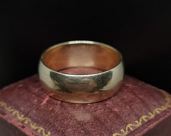 Beautiful Preloved Vintage London 1973 Hallmarked Large Statement Style 7.4mm Wide Solid 9ct Yellow Gold Cigar Band / Wedding Band Ring - Q