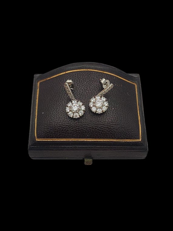 Beautiful Modern Skillfully Crafted Statement Des… - image 1