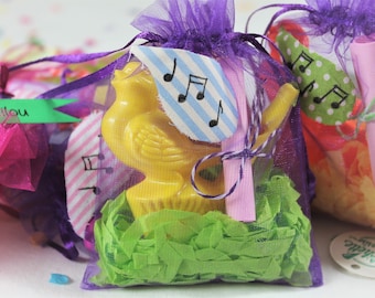 Pochettes Surprises Et Petits Cadeaux Par Lapochettesurprisefr