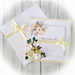Carte d'anniversaire personnalisée dans une boîte de luxe, grande carte de 8 x 8 pouces pour maman, tante, nièce, faite main
