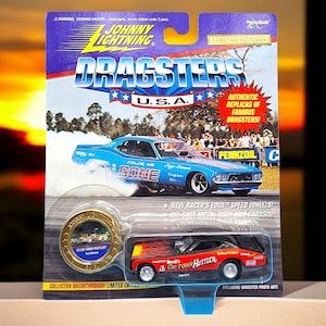 Vintage Johnny Lightning Dragsters U.S.A. 1995 &#39;72 Chi-Town Hustle Pat Minick Diecast Car 1995 Numbered Lt Ed. Collector Button Playing