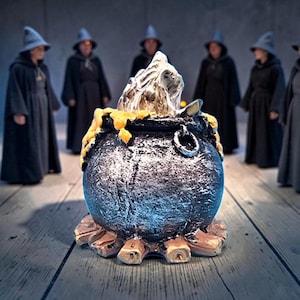 Halloween Witch Cauldron Miniature Decor Black Bubbling Pot Fire Logs Makers Littles Mini Village Spooky Witchcraft Display