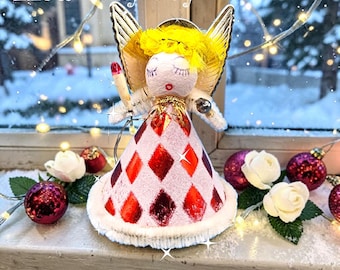 Ornamento vintage anni '50 a forma di angelo con motivo arlecchino rosso, capelli in cotone filato giallo, candela, perline di vetro mercurizzato, ali in lamina d'oro, Giappone r1
