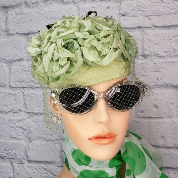 Vintage 60s Green Rose Millinery Floral Birdcage P