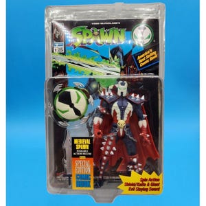 Medieval Spawn McFarlane Action Figure 1994 with Special Edition Comic Book