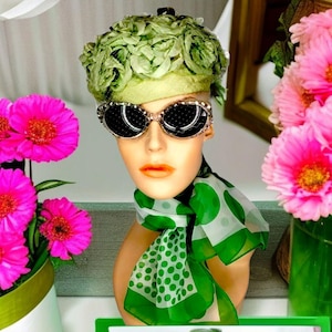 Vintage Green Floral Pillbox Hat With Roses & Velvet Bows Birdcage Veil 1950s Style Womens Millinery Accessory