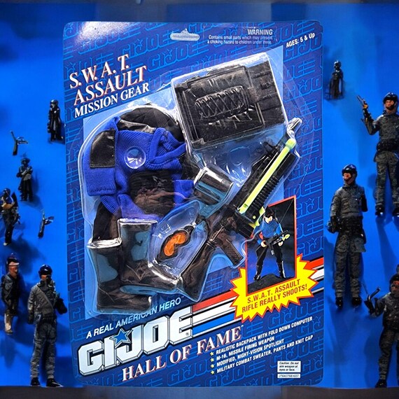 Vintage G.I. Joe Hall of Fame S.W.A.T Assault Mission Gear 1992