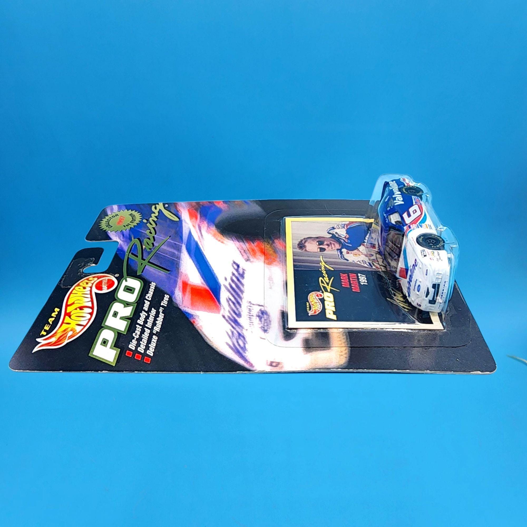 Hot Wheels Pro Racing Mark Martin 1997 Valvoline Die-cast Car 1:64