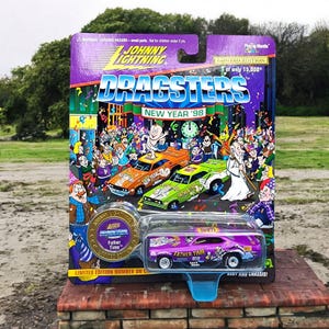 Johnny Lightning Father Time New Year 1998 Purple Dragster Car Diecast Limited Edition Playing Mantis 1 of only 15.000 Vintage