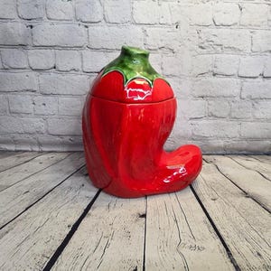 Vintage Han Painted Ceramic Red Hot Chilli Pepper Cookie Jar