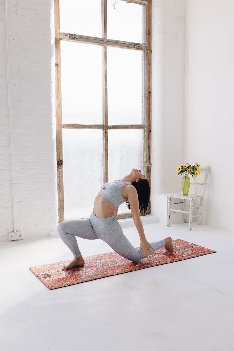 DAHLIA Extra Thick Plush Vegan Suede Natural Rubber Yoga Mat Pilates