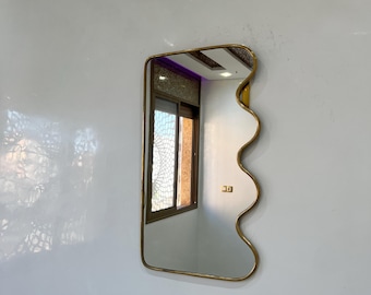 Brass Mirror, Elegant Wavy Wall Mirror for Bathroom, Stylish Full Size Wavy Floor Mirror, Gold Wave Vanity Mirror for Modern Home Decor
