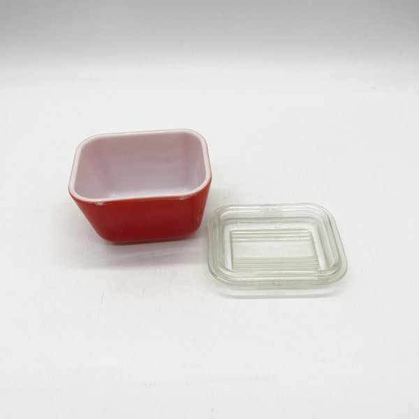 Vintage Pyrex Red Small Refrigerator Dish Bowl with Lid #501